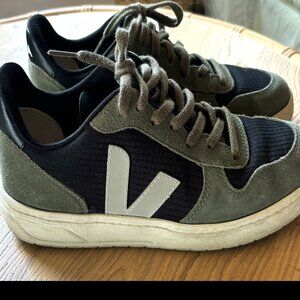 Veja sneakers